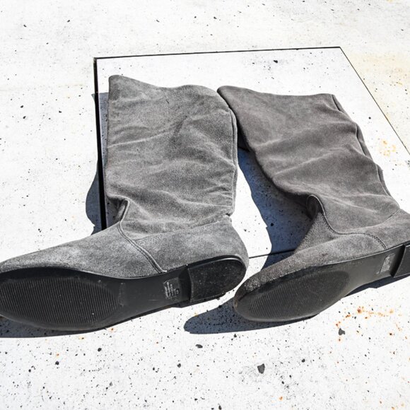 Style and Company Kasee just below the knee. Gray Suede Leather Boots Size 8.5M - Picture 1 of 3